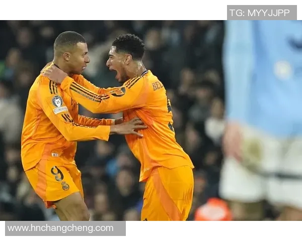 哈兰德与姆巴佩欧冠巅峰对决引发全球足球热潮与期待